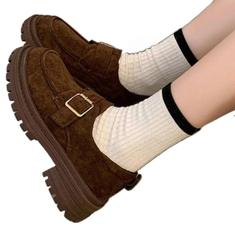 

Британский стиль Корейская обувь Slip-on Мягкая женская обувь Мокасины с круглым носком и мехом Универсальные сабо Платформа Небольшой носок Повседневный 35 коричневый