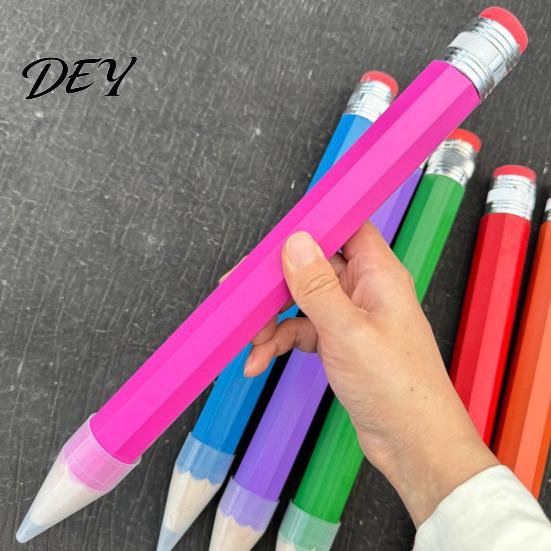 Wooden Pencil Giant Pencil, Extra Large Wood Novelty Prop, Smooth Writing Stationery Prop Stationery, for Carpentry And Party Favors Palm Sized
