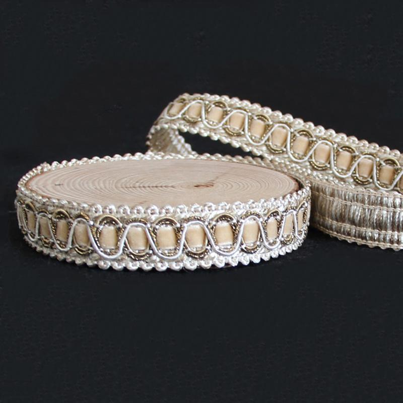 

6 м/лот Високоякісна найновіша золота мереживна тканина Аплікація Мереживна обробка Гіпюр Шнурки Стрічка Швейна обробка для одягу Dantel Aplike 6m бежевий