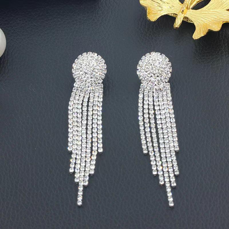 European & American Full Diamond Tassel Earrings: Elegant Slimming Bridal Jewelry