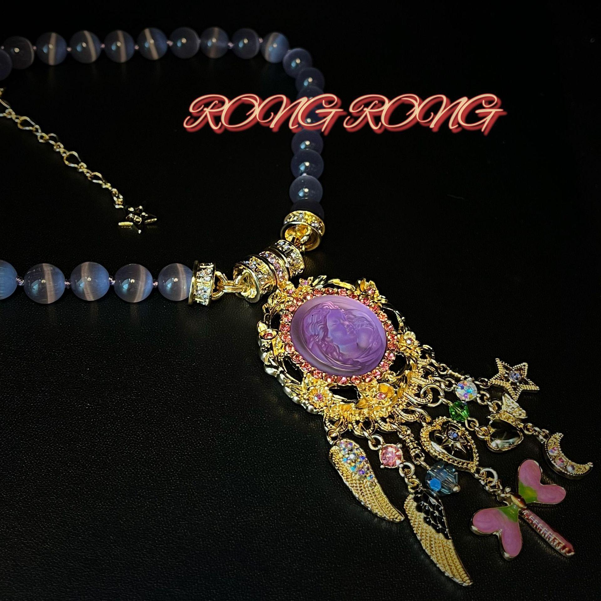 Vintage Moonlight Sleeping Angel Face Necklace KF Retro Wings Love Star Moon Tassel Item