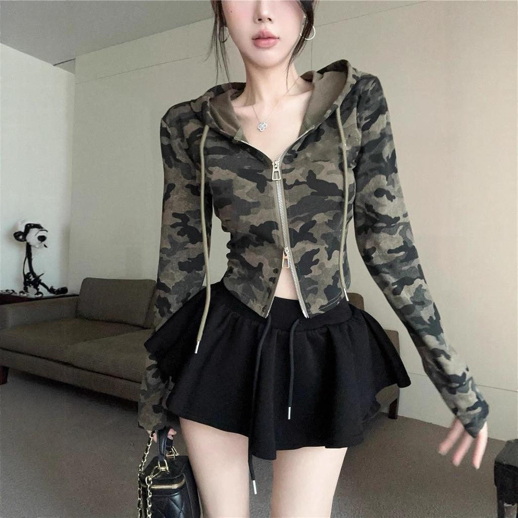 Pure desire Spice Girl camouflage hooded short jacket T-shirt women's V-neck zipper waist tight long-sleeved cardigan crop top
