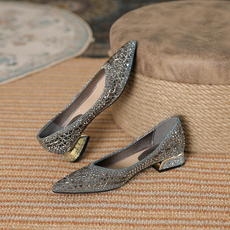 Coarse Heel Single Shoes Women's Summer 2025 New Shallow Mouth Rhinestone Temperament Versatile Soft Surface Comfortable Pointed Women's Shoes