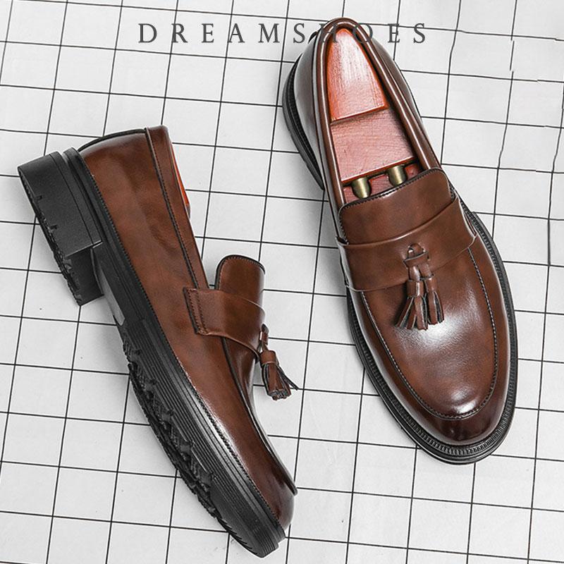 2025 Shoes Men Soft Moccasins Men Loafers High Quality Leather Tassel Shoes Mens Flats Driving Shoe Plus Size 46
