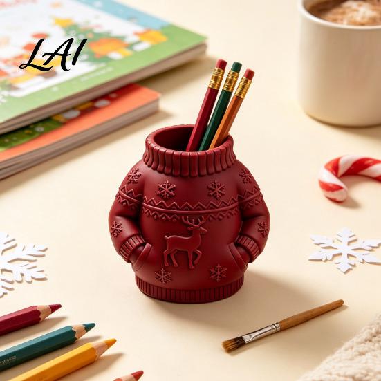 Decorative Stationery Storage 3D Printed Sweater Pen Holder Creative Desk Organizer with Elk Snowflake Relief for Home Organized Accessories