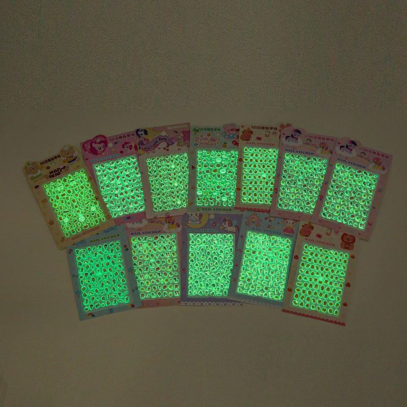 5D Embossed 3D Nail Art Stickers for Kids, Non-Toxic, Odorless, Luminous Princess Wearable Nails.