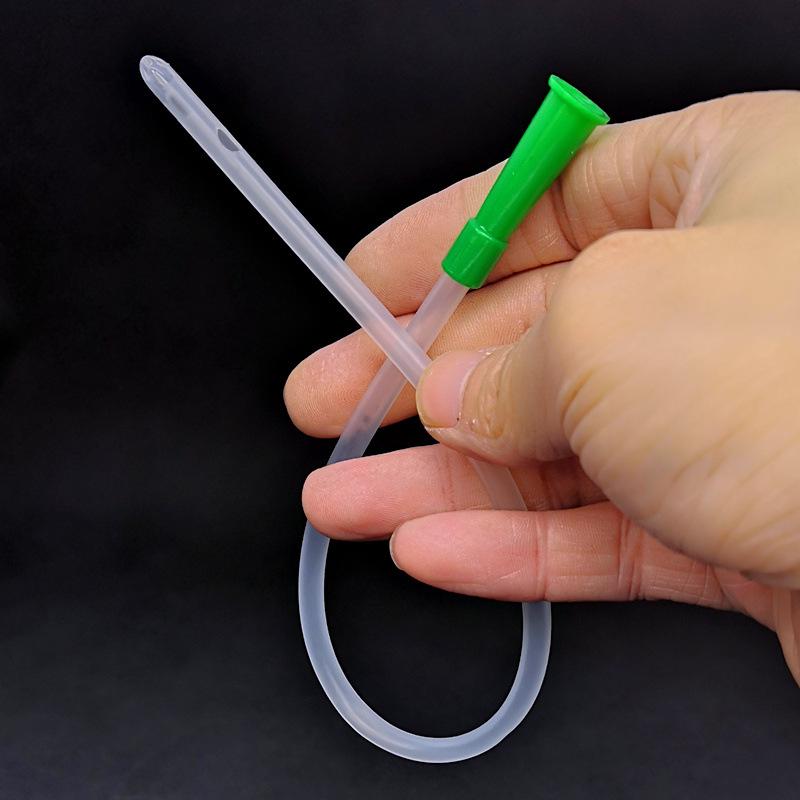 High-Capacity Flushing Syringe with Coarse Needle for Glue or Enema