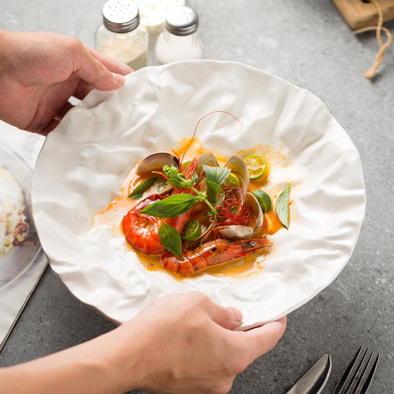 Special-Shaped Pleated Deep Vegetable Plate, Premium Japanese Tableware, Western Salad Plate, High-End Clubhouse Cooking Plate, Dessert Plate