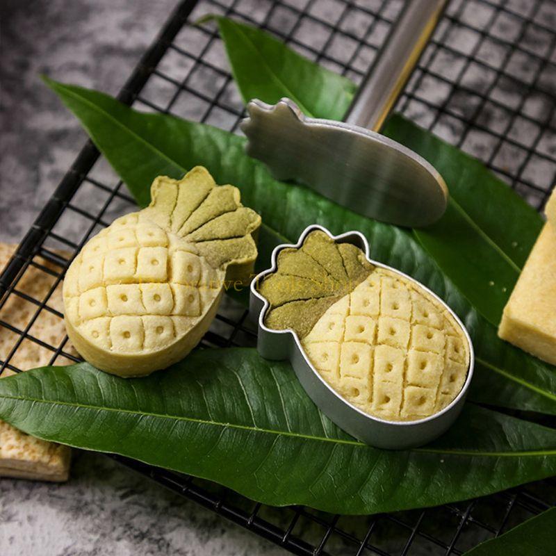 QX2E Biscuit Cutter Pressing Molds Set Sandwich and Bread Party Guest Dessert Bake