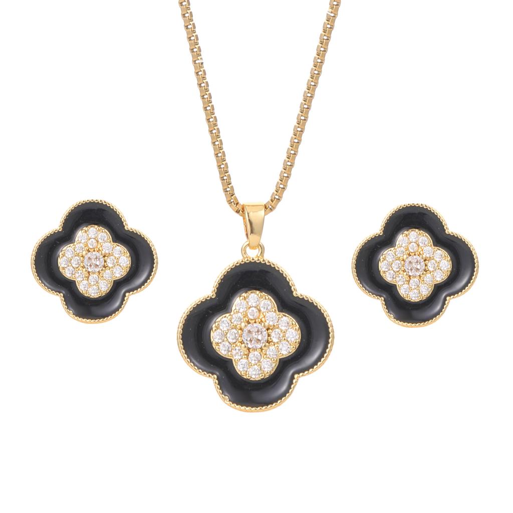 Four-Leaf Clover Necklace Women'S Light Luxury Design Versatile Zircon Flower Pendant Exquisite Set
