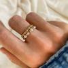 Vlen Perlenring für Damen, natürliche Süßwasserperle und Naturstein, elastischer Stapelring, handgefertigter Boho-Schmuck für Alltag und Party