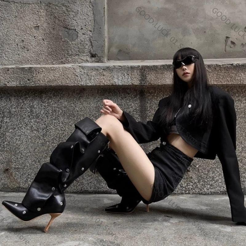 Fashion 2025 Black Platform Shoes Long Boots Women's Style Metal Belt Long Boots