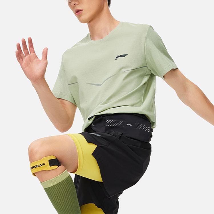 Li Ning Running Series Solid Color Logo Quick-Dry Breathable Round Neck Short Sleeve T-Shirt Men Tops Desert-Green ATSU511-2