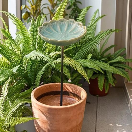 Ceramic Flower Bee Feeder, Garden Bee Watering Station, Outdoor Decorative Butterfly Cup for Thirsty Pollinators Patio Yard Decor