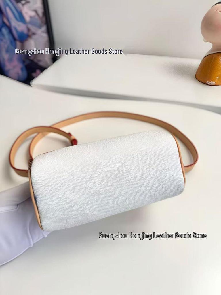2025 White Sancai Cowhide Bowknot Crossbody & Shoulder Bag