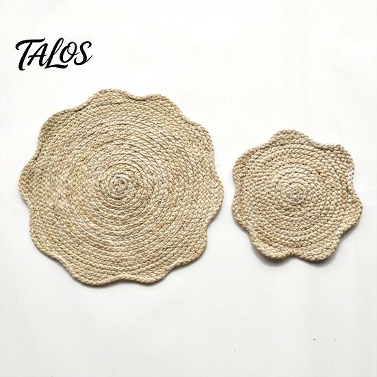 Placemat for Soup Pots Natural Corn Husk Placemat, Heat Resistant Non Slip Temperature Insulating Table Mat, Floral Design, Durable Grass Weaving