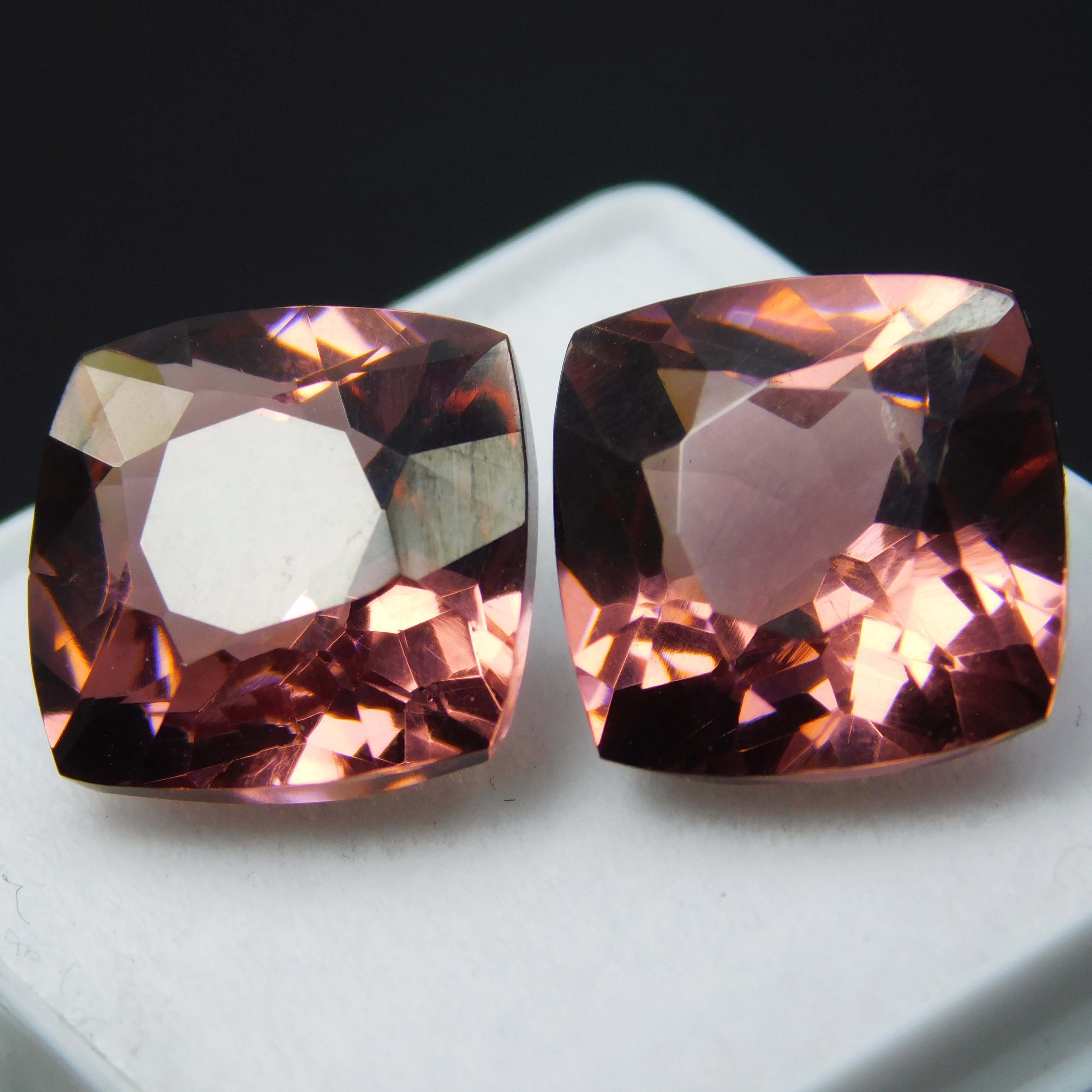 

Натуральний сапфір Падпараджа, огранка «подушка», 20,56 карата, сертифіковані розсипні дорогоцінні камені, пара 13.2 mm Approx. коричневий