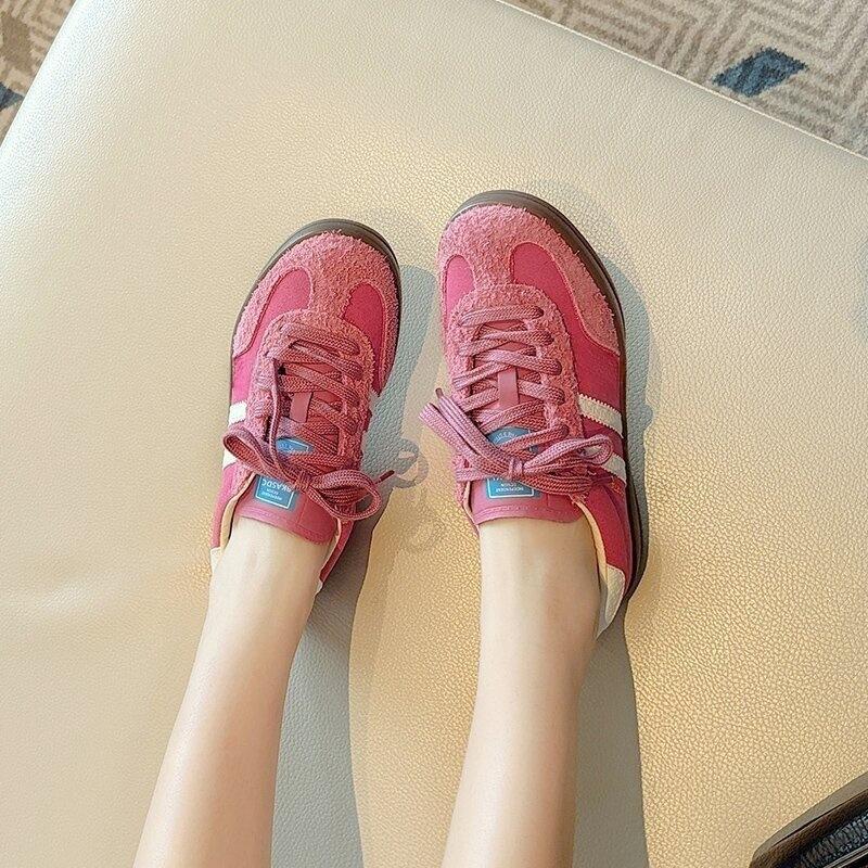 Jahodový medvídek růžové kůže dámské nové všestranné retro ležérní tenisky plochá základní deska boty