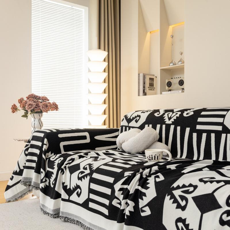 Chenille Sofa Cover Cloth Towel Sofa Blanket Cover Towel All-Inclusive Universal Sofa Cover Dust Four Seasons Universal