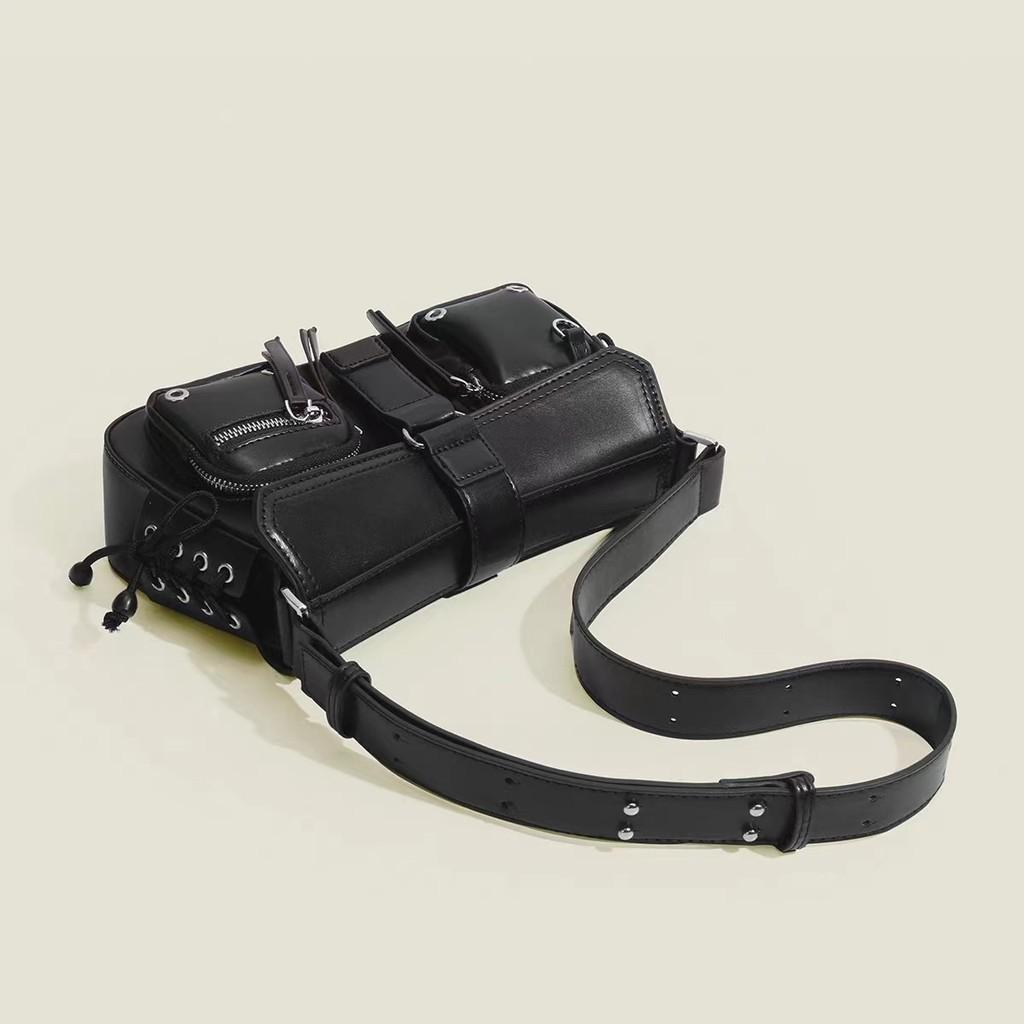 IELGY premium black locomotive bag, sweet and cool Spice Girl baguette bag, niche one-shoulder crossbody armpit bag