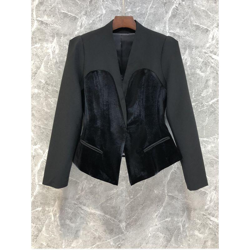 

Xiaozi Xixi Бархатный Приталенный V-образный вырез Европейские товары Маленький костюм Black S