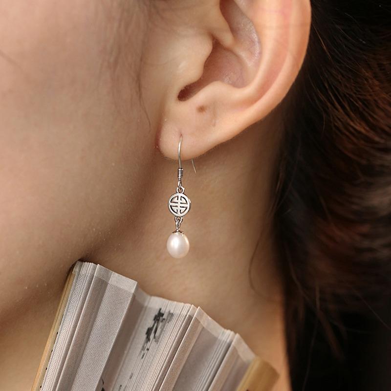 Retro Pearl Auspicious Earrings, Ancient Hanfu Bead Earrings, Female Round Face Showing Thin Face, Lucky New Year'S Ear Hook Wholesale