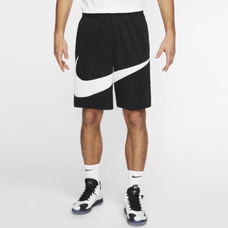 Nike מכנסי כדורסל לגברים עם הדפס לוגו גדול קונטרסטי תחתונים שחור BV9386-011