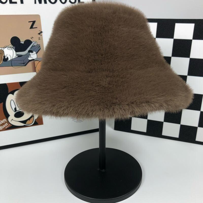 Bucket hat women's autumn and winter thickened warm imitation mink hair big head circumference shows small face holiday style fashionable versatile p
