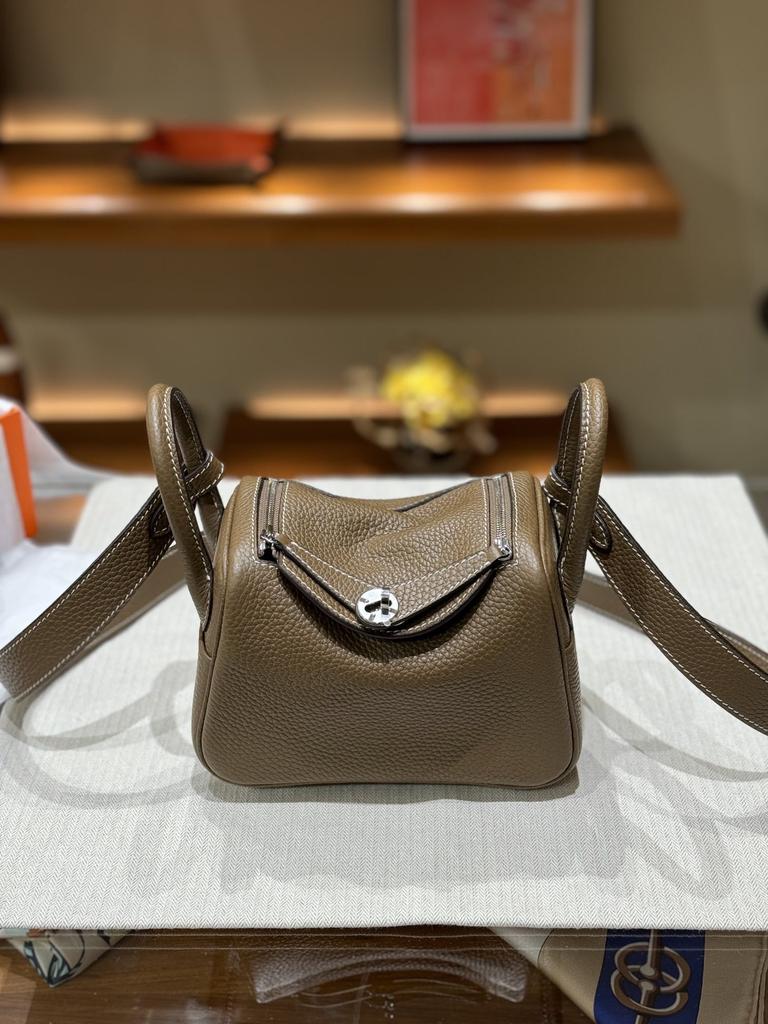 Crossbody-Tasche Mini Lindy Tasche Mini Arzttasche 2024 Rindsleder Damen-Tasche tragbar Schulter Medizinertasche