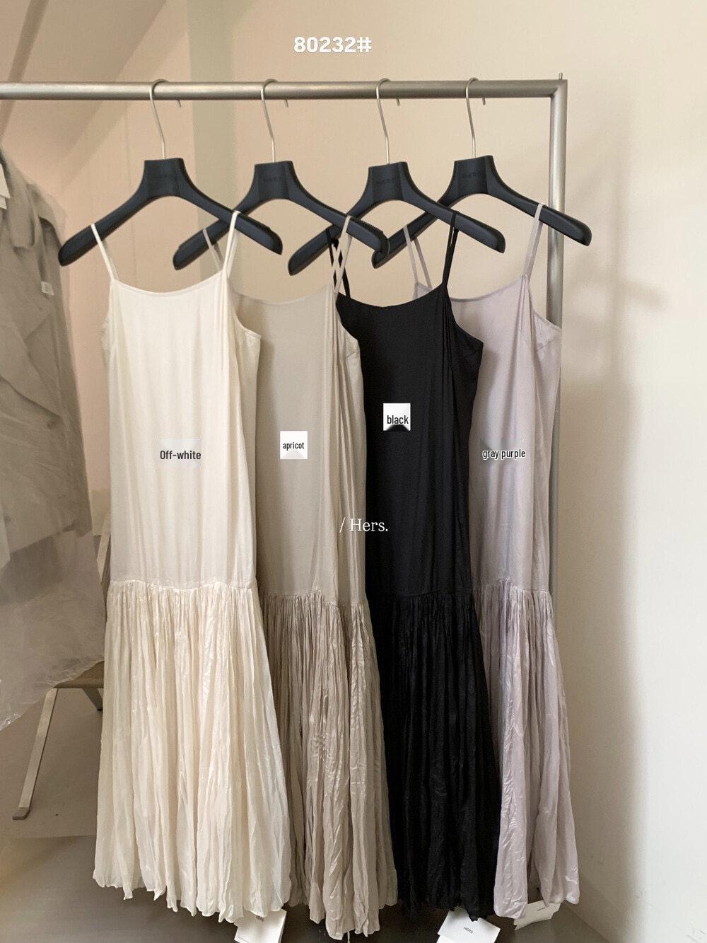 

Women s French Resort-Style Pleated Sleeveless Camisole Dress, 2026 Spring Collection Apricot