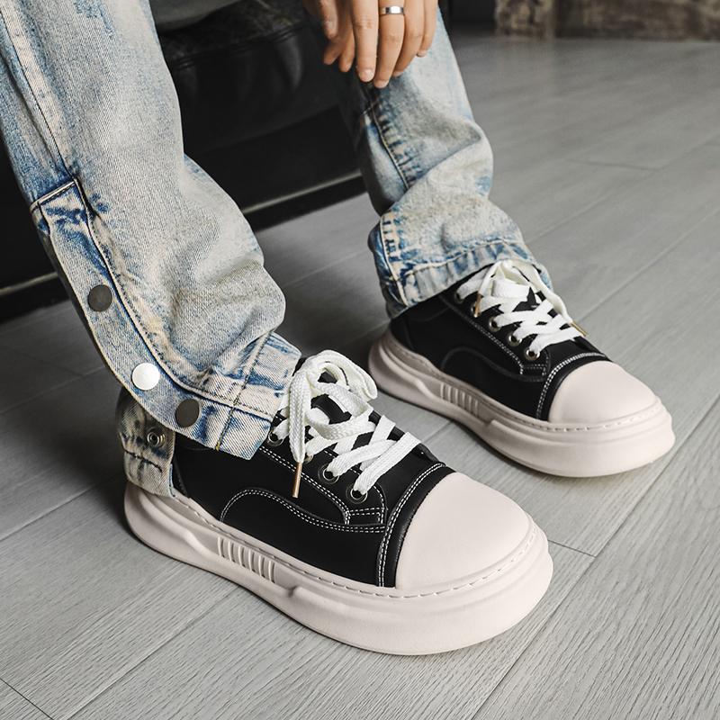 Fashion Thick Sole Male Sneakers Comfortable Walking Shoes Men's Lace-Up Flats Fashion Retro Skate Shoes for Men Leather Casual Shoes