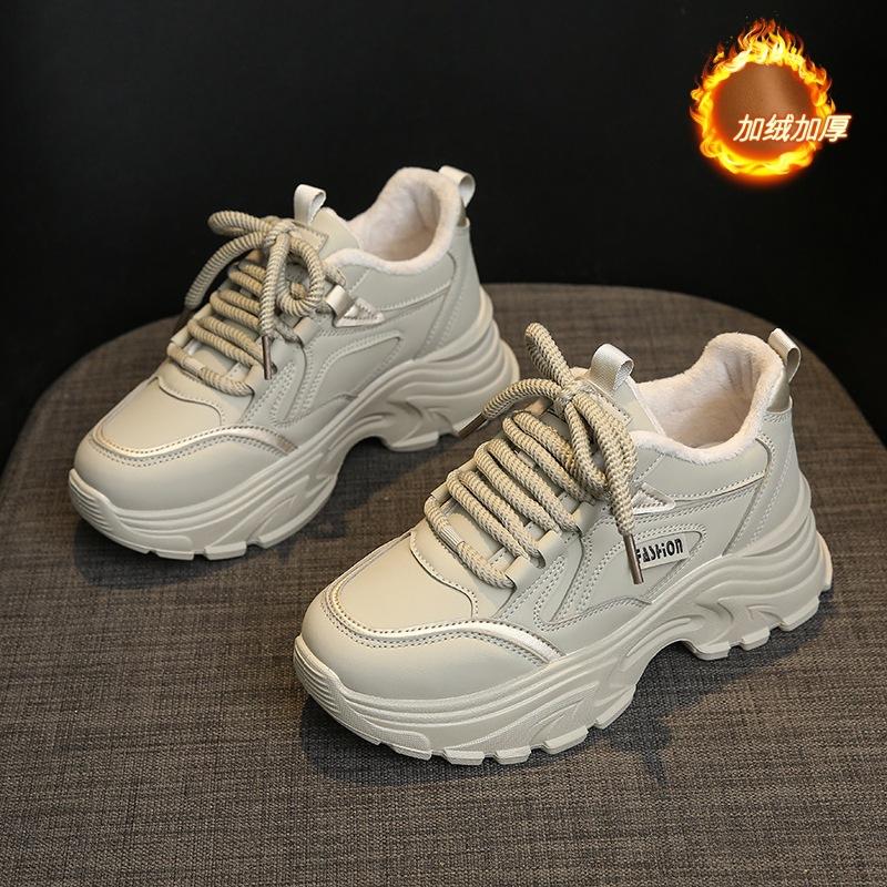 

Stepping on shit feeling women s shoes sports shoes women s winter velvet 2025 work warm cotton shoes increase dad shoes women 41