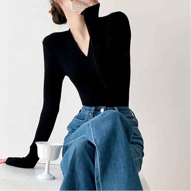 Black V-neck Sweater Sweater for Women in Autumn and Winter New High-end Slim Fit Inner Layering Shirt Top