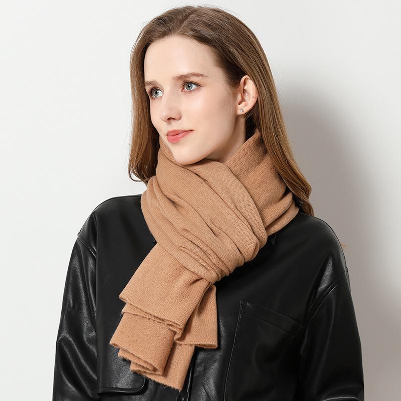 

High-end 100% pure wool scarf women s winter widened and thickened versatile solid color large shawl warm student scarf 165cm кораловий