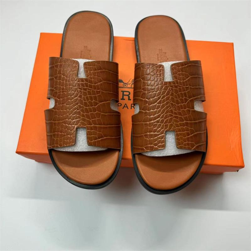 

Чоловічі шльопанці H 2025: Міжкордонні шкіряні шльопанці для Близького Сходу, Південно-Східної Азії, Європи та Америки - Оригінальний дизайн з одним ремінцем 42