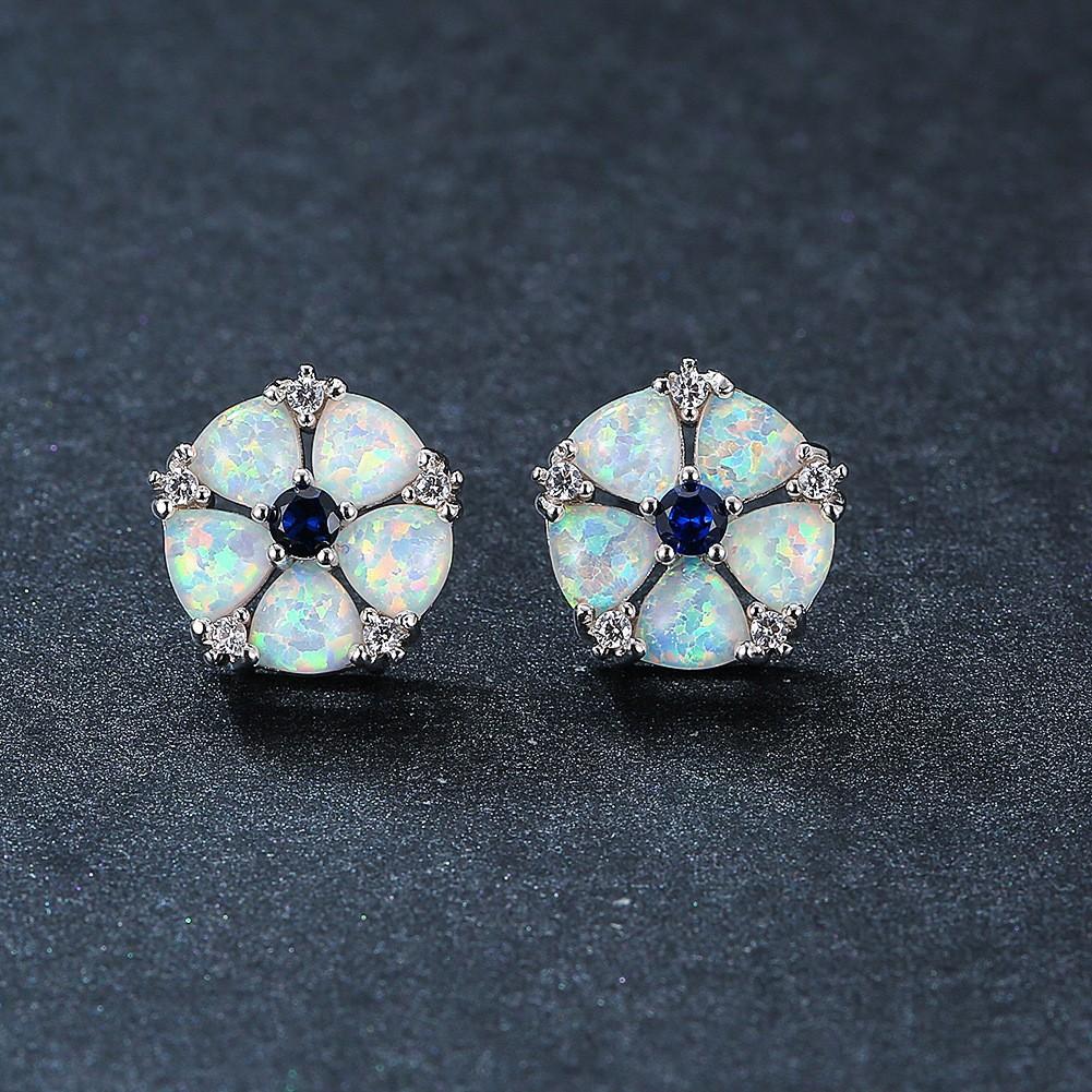 

Japanese and Korean Version of New Diamond Studded Flower Earrings for Women Simple Temperament Personality Versatile Earrings and Earrings