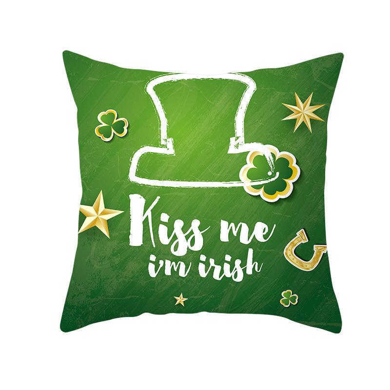 Home St. Patrick's Day Green Peach Velvet Cushion Cover National Day Four-Leaf Clover Cushion Cover