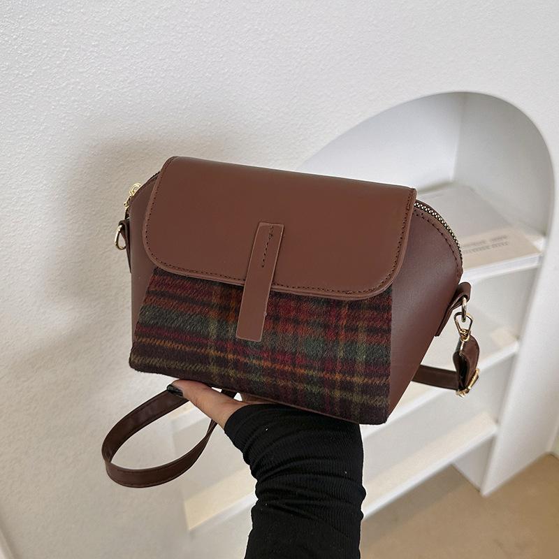 

Маленька сумка Shell, жіноча зима 2024, нова ретро сумка через плече, маленька квадратна сумка, модна проста сумка-месенджер