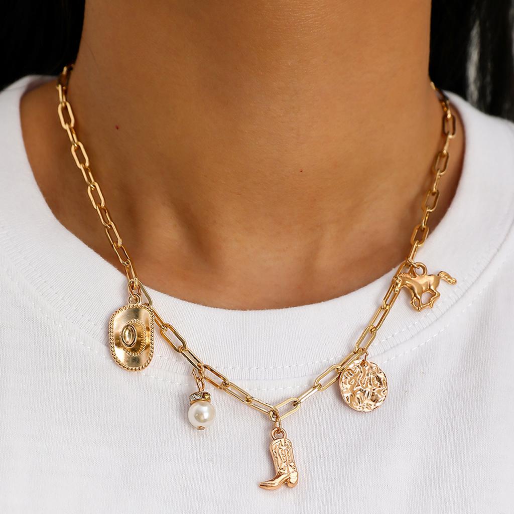 Fashionable Western Theme Necklace with Cowboy Hat and Boot Pendants for Women Seeking Unique Style