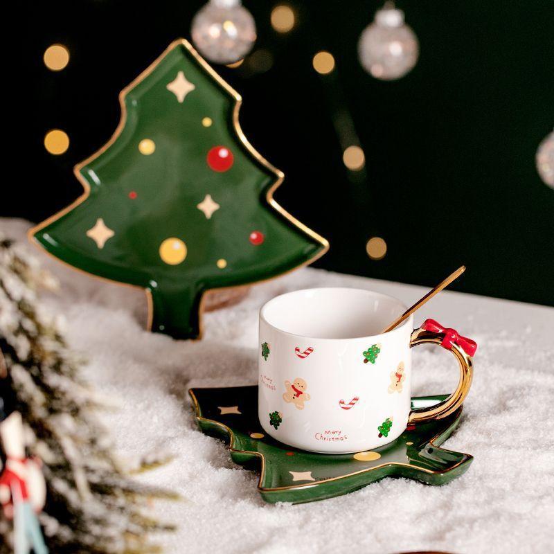Creative Santa Claus Coffee Cup and Saucer Christmas Tree Ceramic Mug Exquisite Afternoon Tea and Flower Tea Coffee Cup Gift New