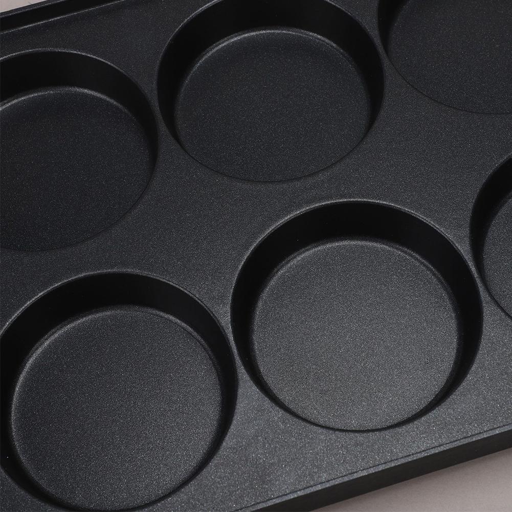 8-Hole Grilled Sausage Pan Rust Proof Meat Fryer Plate Wear Resist Bread Mold Pan for Homemade French Bread Pan