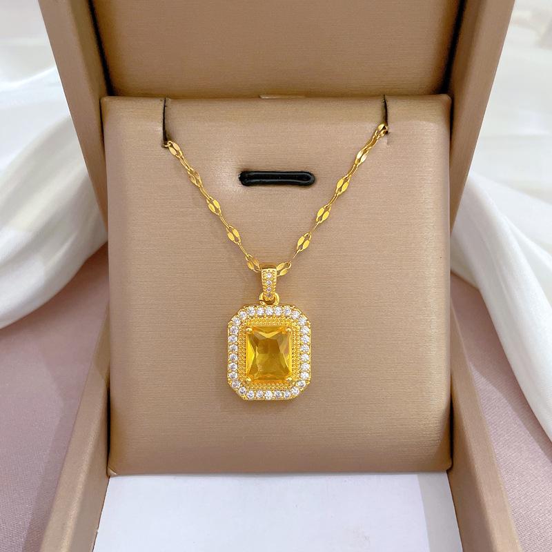 Titanium Steel Micro-Inlaid Gold Plated Women's Lucky Bead Necklace - Trendy Clavicle Chain Accessory