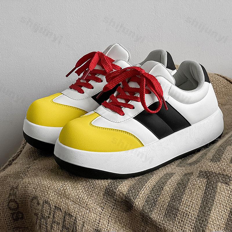 Fashion 2025 New Men's Fashion Trend Thick Soled Height Increasing Niche Design Casual Flat Shoes Comfortable Sports Platform sneakers