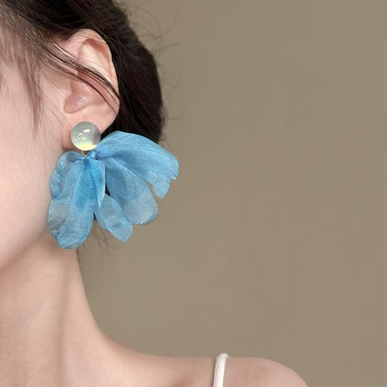 Women Mesh Petal Drop Earrings Handmade Large Chiffon Floral Dangle Earrings Vintage Stud Earrings for Vacation Wedding