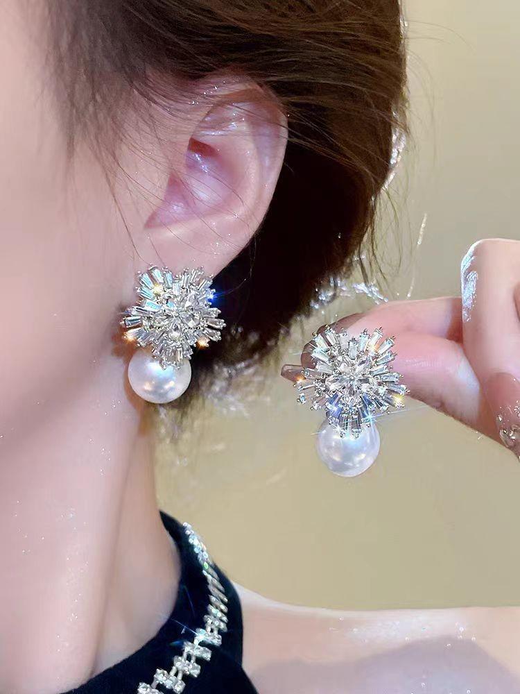 Korean Style S925 Silver Pearl Stud Earrings for Women - Simple, Elegant, and High-End