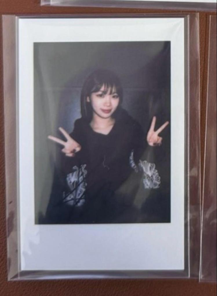 [USED] Lu Seraphim Chaewon Crazy Yizhiyu Beijing Winner Limited Trading Card
