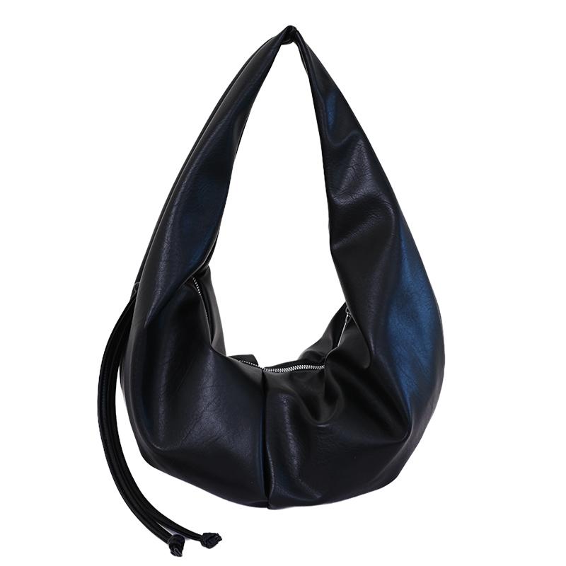 

Women s Small PU Leather Crossbody Bag Female Solid Color Casual Dating Shoulder Bags 2026 New Trend Handbags and Purses 24cmx16cmx9cm чёрный
