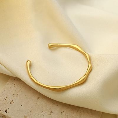 Simple, Mobius Stainless Steel Smooth 316 Does Not Fade Irregular Geometric Opening Bracelet Gold Female