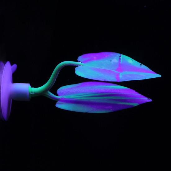 Fish Tank Leaf with Suction Cup Eco-friendly Vibrant Color Simple Installation Small Fish