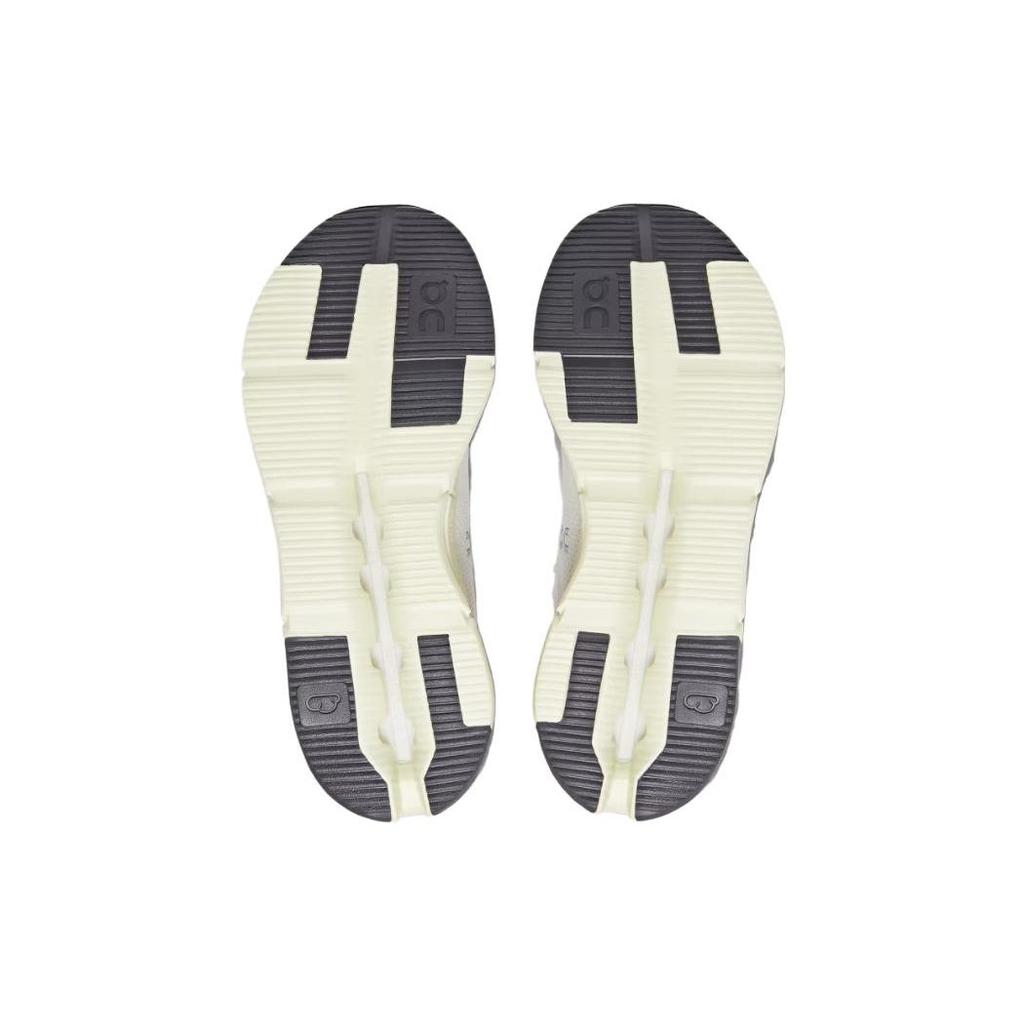 On Running Cloudnova Undyed White Seedling 26.98226